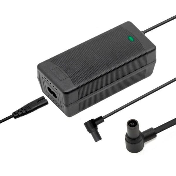 Laturi 54,6V 2A – Xiaomi 4 / Xiaomi 5 / Navee S65